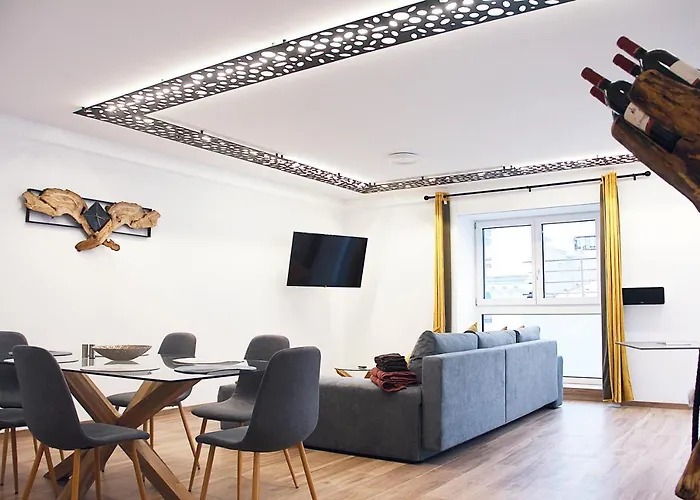 Laurentia Penthouse Apartment
